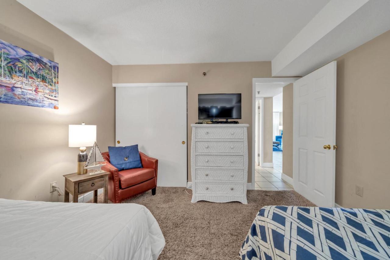 Destin On The Gulf 403 - This Is A Beautiful Beach Front Condo With A Great View Of The Gulf ภายนอก รูปภาพ